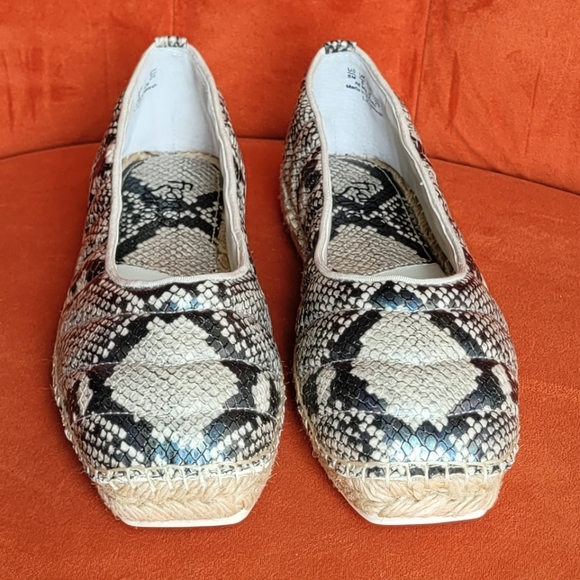 Franco Sarto Kiya Spadrilles Snakeskin Flats Size 8 - Picture 3 of 10